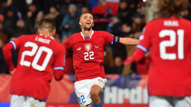 中国男足在 中国男足在