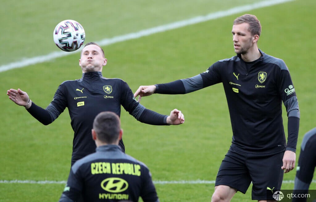 在足球的世 在足球的世