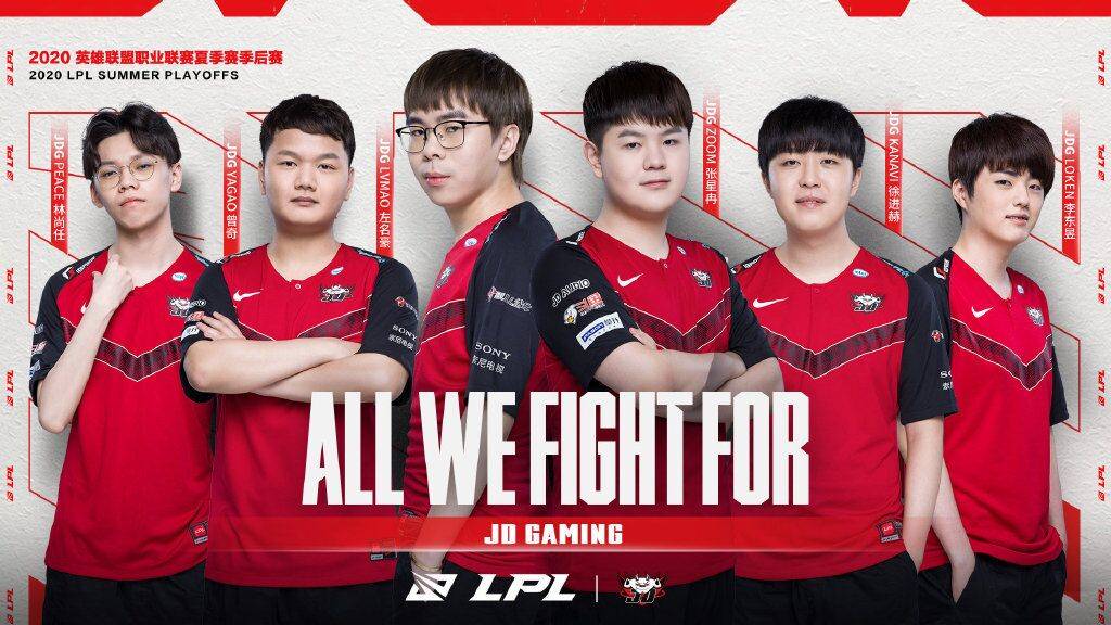 在聚光灯下 在聚光灯下