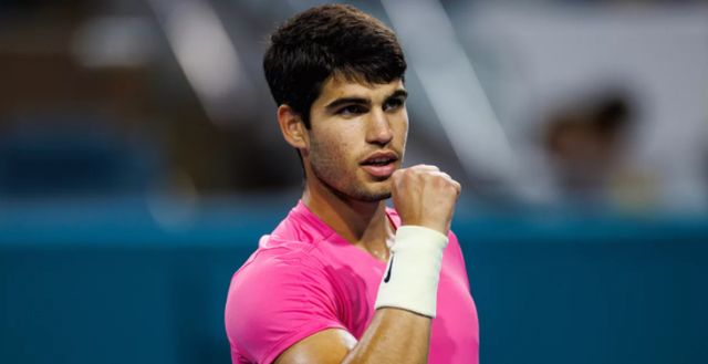 在社交媒體 在社交媒體