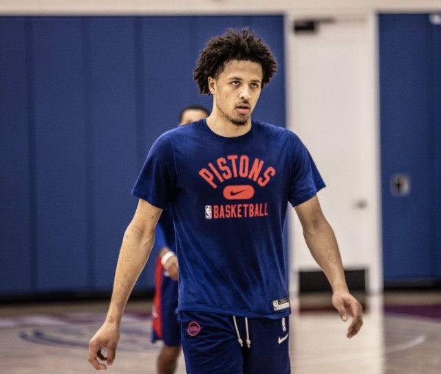 丰富球队的 丰富球队的