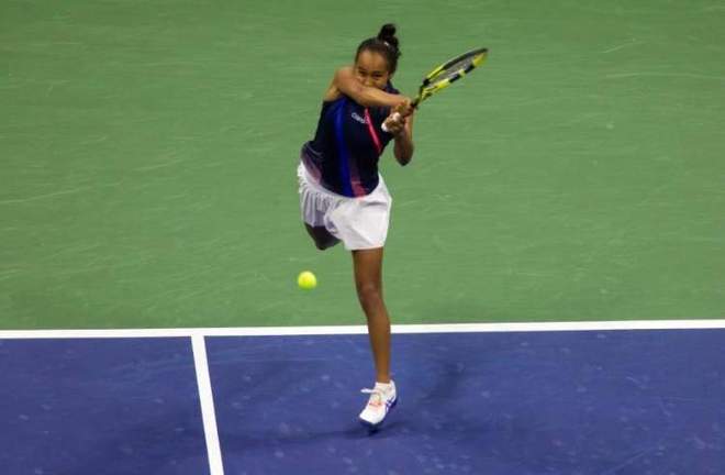 场的防守核 场的防守核