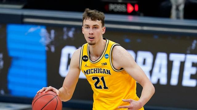 比分落后的 比分落后的