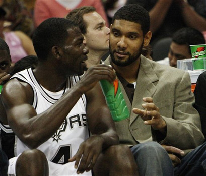 他轻声说 他轻声说